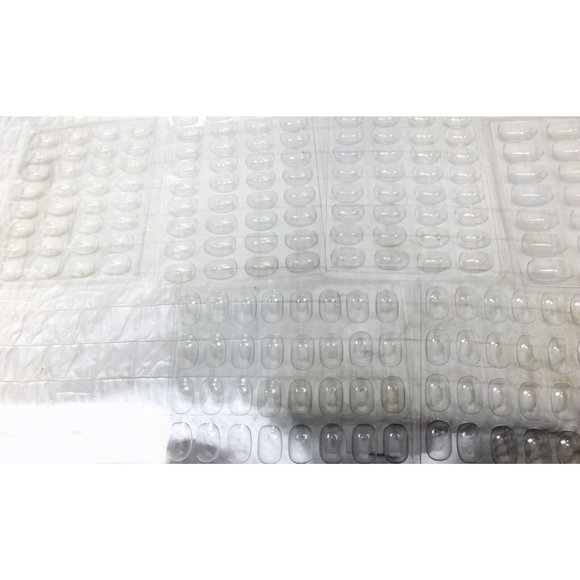 13 Egg Shape Clear Plastic Candy Molds Two Different sizes Bulk Baking Craft - Picture 9 of 10